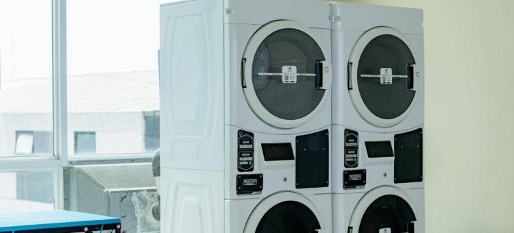 红居公寓B住宅BSD-B酒店(RedLiving Apartemen B Residence BSD - BE Urban Hotel)图片