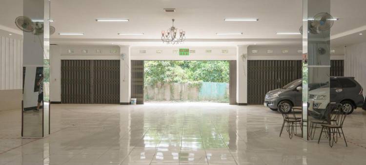 OYO 3420亚历克斯青年旅馆(RedDoorz Near Jalan MP Mangkunegara Palembang)图片