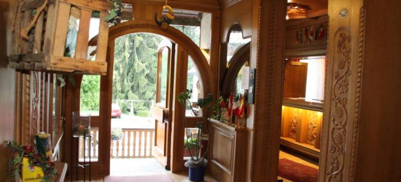 雷布斯托克酒店(Ferienwohnungen Rebstock)图片