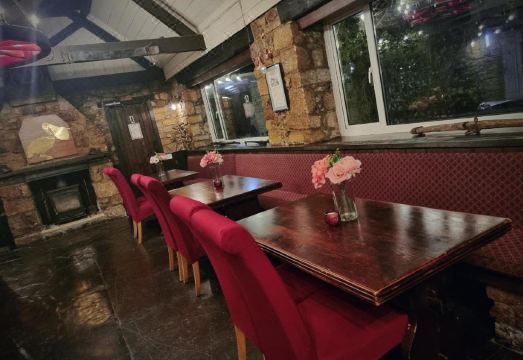 The Pelican InnHotel Overview