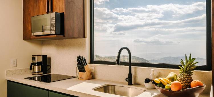 Lakay Monteverde with Heated Pool, Golf Cart and Breakfast图片