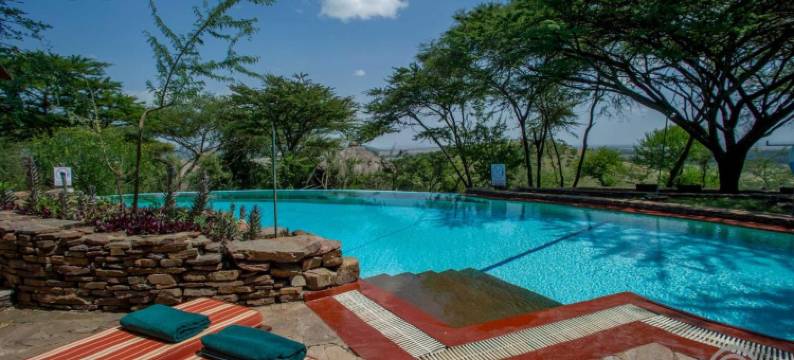 塞蕾娜塞伦盖蒂野生动物园小屋(Serengeti Serena Safari Lodge)图片