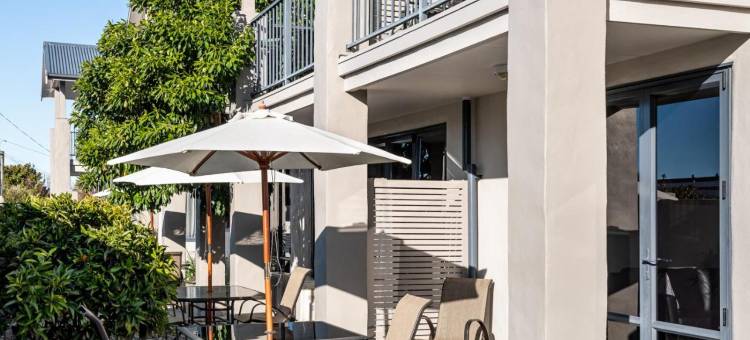 鹦鹉螺汽车旅馆(Nautilus Lodge Motel)图片