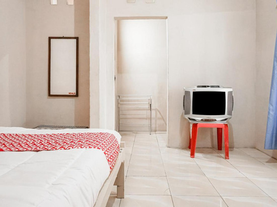 OYO 93320 维纳斯伊斯兰民宿靠近梅古帕克大学