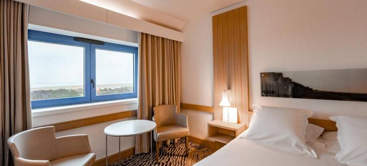 乌伊斯垂汉塔拉苏尔 Spa 酒店(Thalazur Ouistreham - Hôtel & Spa)图片