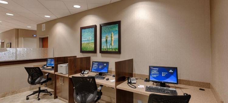 艾斯特哈兹卡纳尔塔酒店(Canalta Hotel Esterhazy)图片