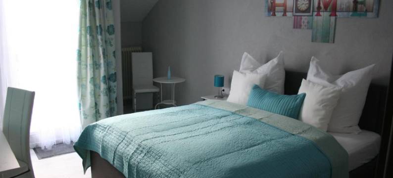 亨尼塔勒尔宾馆(Hennetaler Hof)图片