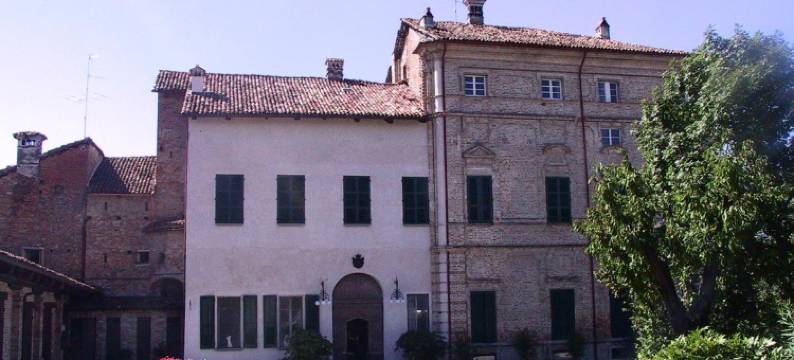 里尔卡斯特罗旅馆(Albergo Real Castello)图片