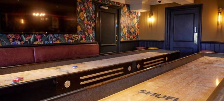 白鹿晚安旅店(The White Hart Inn by Greene King Inns)图片