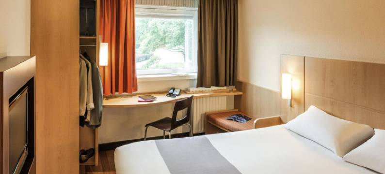 宜必思列日瑟兰酒店(Ibis Liège Seraing)图片
