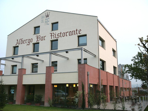 丽尔菲尼拜亚德尔雷酒店