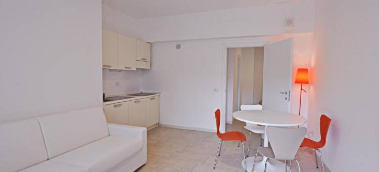 维斯康蒂BB公寓式酒店(BB Hotels Aparthotel Visconti)图片