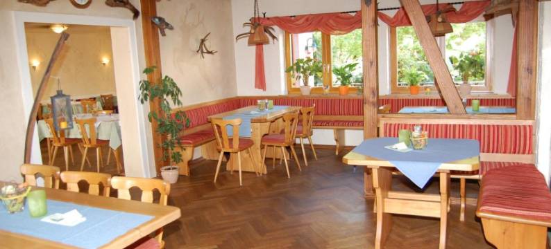 加格斯图晨旅馆(Landgasthof Jägerstübchen)图片