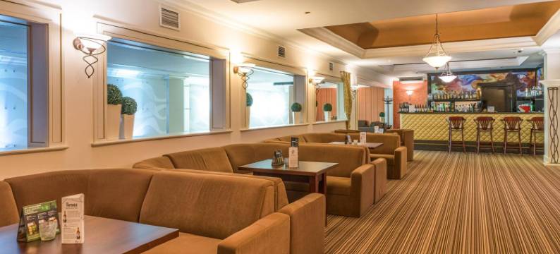 克里兹塔尔会议及Spa酒店(Hotel Kryształ Conference & Spa)图片