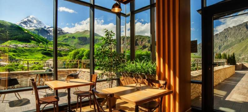 博塔卡卡西亚卡兹贝吉旅馆(Porta Caucasia Kazbegi)图片