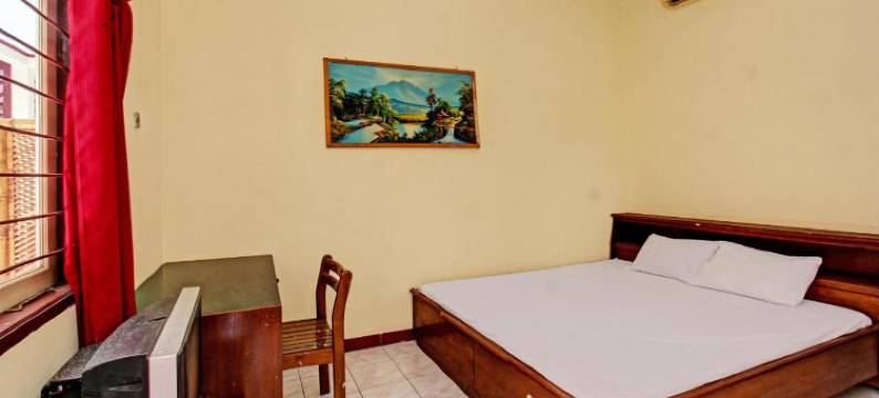 O酒店洛斯门查贝梅拉-近阿尔法玛特宾塔罗(Hotel O Losmen Tjabe Merah Near Alfamart Bintaro)图片