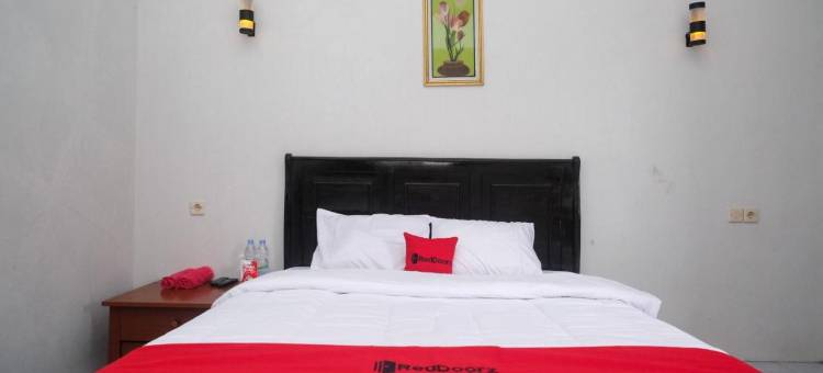 RedDoorz at Jalan Dieng 3图片