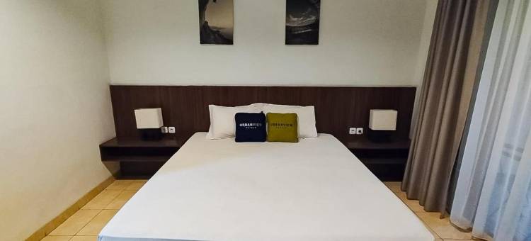 Urbanview near Pasir Angin Hotel图片