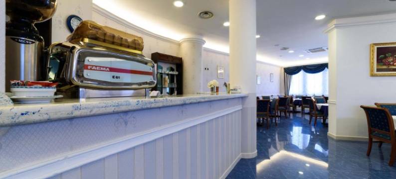 赫米蒂奇酒店(Hotel Hermitage)图片