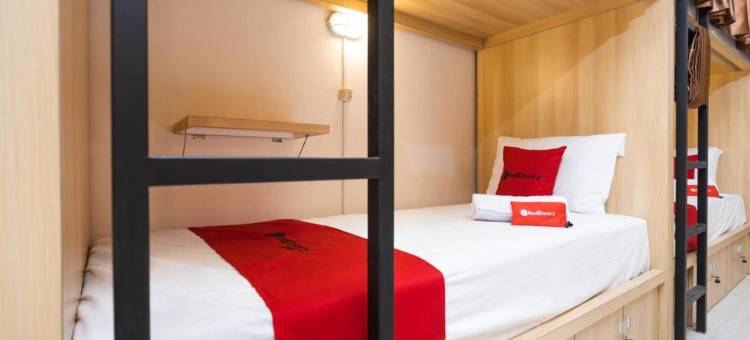 红多兹青年旅舍-玛琅市中心2号酒店(RedDoorz Hostel @ Malang City Center 2)图片