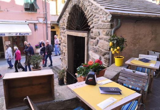 Guesthouse Rollando Hotel Overview