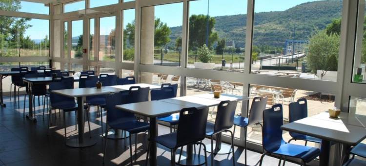 宜必思快捷卢耶勒普赞酒店(Ibis Budget Loriol le Pouzin)图片