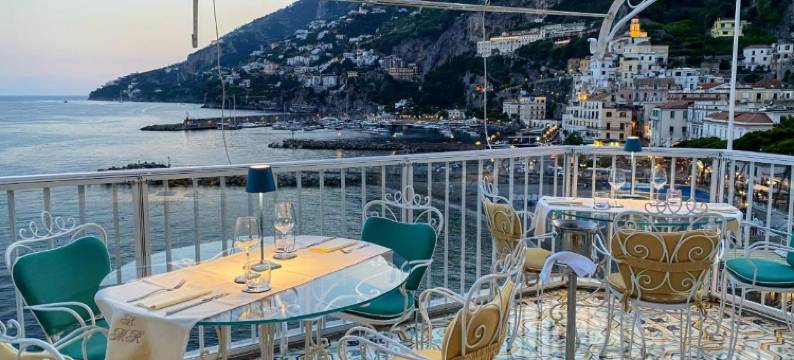 玛里纳里维埃拉酒店(Hotel Marina Riviera)图片