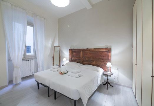 Pontormo by Mmega Hotel Overview