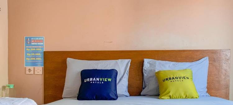 瑞德多兹酒店 - 近班贾尔马辛佳兰艾哈迈德沙亚尼(Urbanview Hotel Ava Banjarmasin by RedDoorz)图片