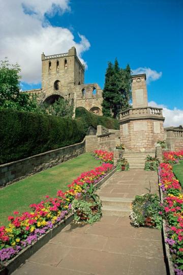 Meadhon Guest HouseOver view