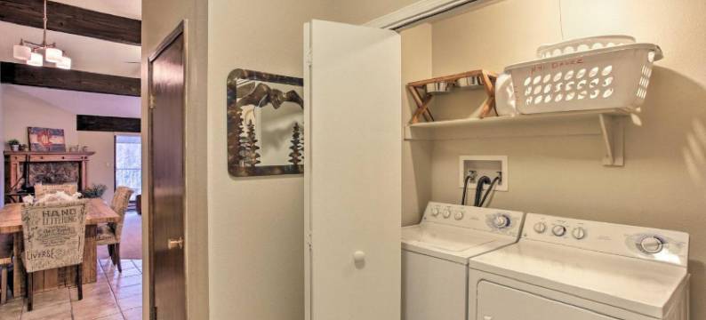 科罗拉多州度假胜地，配有游泳池和山景！(Colorado Escape with Pool Access and Mountain Views!)图片