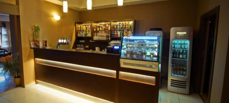 维斯艾维斯兰卡特酒店(Hotel Vis a Vis Łańcut)图片