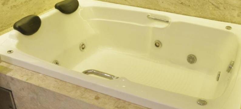 迪拜套房酒店(Dubai Suites)图片