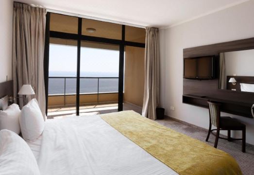 La Vida Suite Hotel Overview