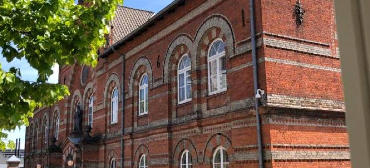 喷泉旁的房子(Huset Ved Springvandet)图片