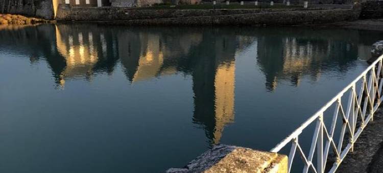 十三拱门酒店(Aux 13 Arches-Logis Hôtel Restaurant)图片