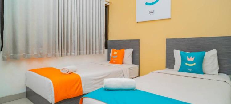 维达拉萨里井里汶桑斯酒店(Sans Hotel Widarasari Cirebon)图片