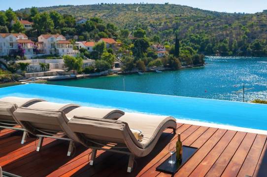 Luxury Beachfront Villa Blue Star of Brac with Private Pool at the Beach on Brac Island - Bobovisca