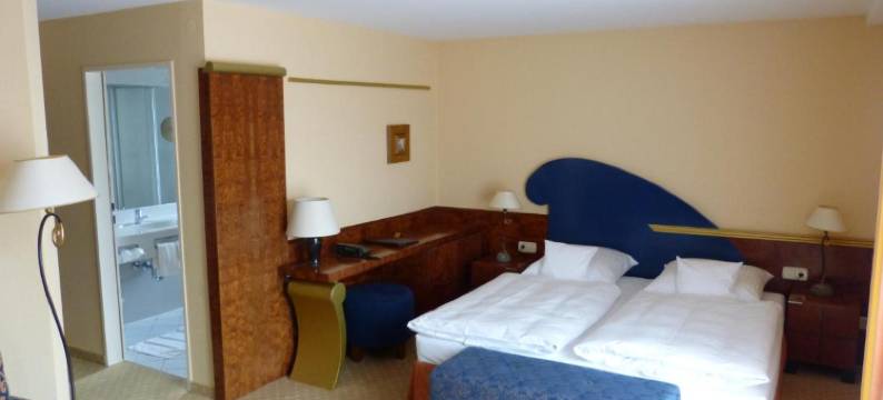 罗素酒店(Hotel Roshop)图片