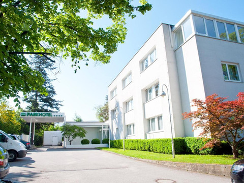 施蒂里亚公园酒店