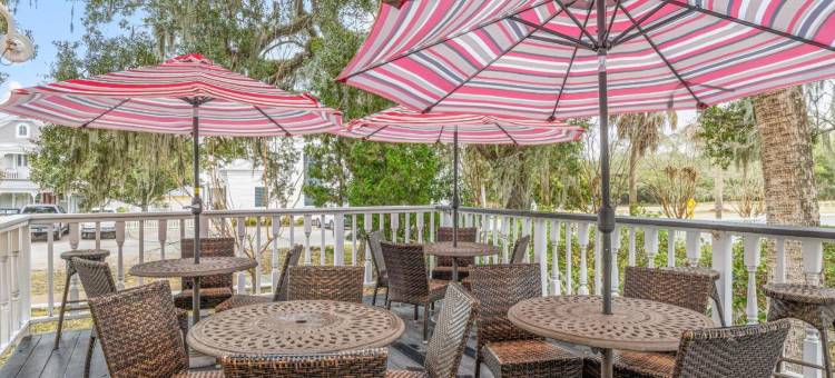 库姆斯套房酒店-阿桑德连锁酒店(Coombs Inn & Suites)图片