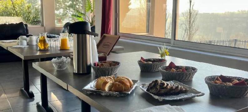 国际之家克雷特(Logis des Crêtes de Pignols)图片