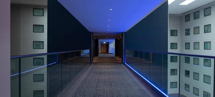 伦敦希斯罗 T4 航站皇冠假日酒店(Crowne Plaza London Heathrow T4)图片