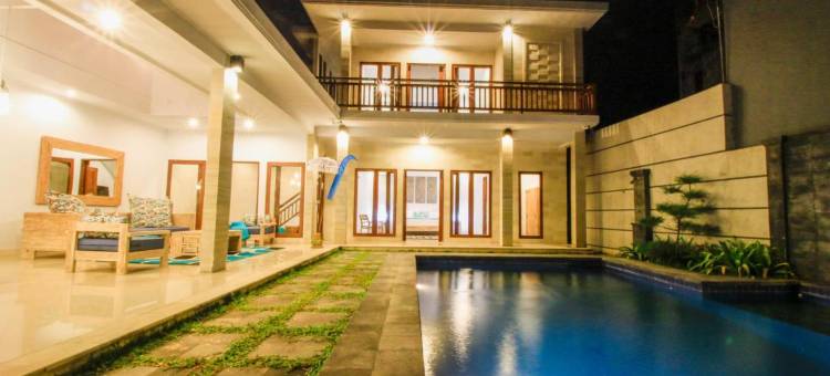 阿拉姆比鲁别墅(Villa Alam Biru)图片