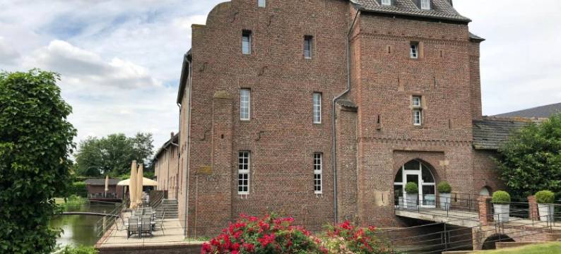 伯格奥本多尔夫酒店(Burg Obbendorf)图片