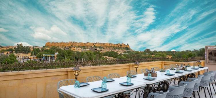 鲁帕尔住宅酒店(Rupal Residency)图片