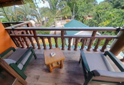 Georgina's Cottage Hotel Overview