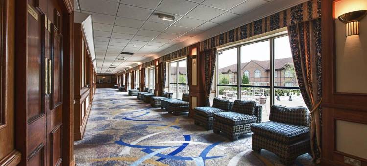 达文垂苑美居酒店(Mercure Daventry Court Hotel)图片