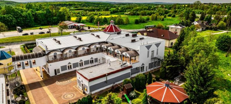 莱斯特拉沙维纳斯酒店(Hotel Restauracja Venus)图片