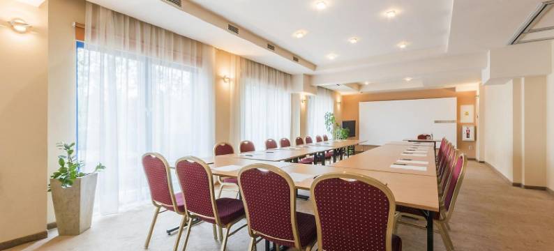 库多瓦放松工坊酒店(Hotel Kudowa Manufaktura Relaksu)图片